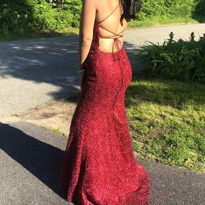 red mermaid prom dress